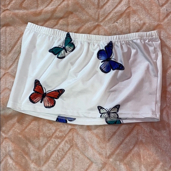 ROMWE Tops - romwe tube top